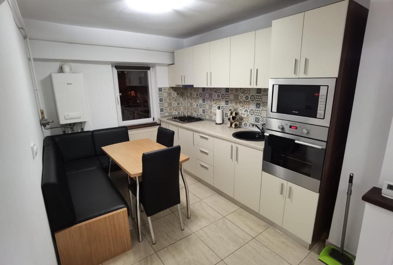 Apartament - Central Zsilvásárhely Kültér fotó